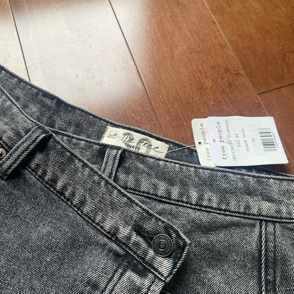 FREE PEOPLE Skirt never worn size 30 with tags - Picture 3 of 5